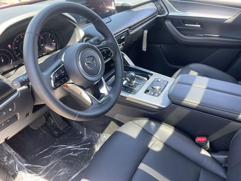 New 2025 MAZDA CX-70 Plug-In Hybrid w/ Premium Plus image 22