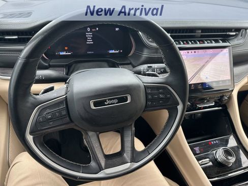 Used 2021 Jeep Grand Cherokee L Limited image 11