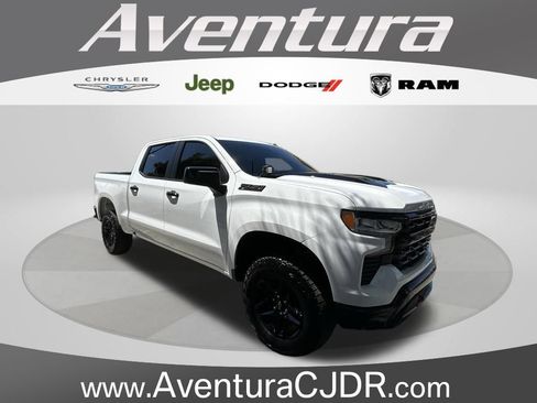 Used 2024 Chevrolet Silverado 1500 LT Trail Boss image 1