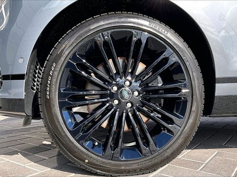 New 2026 Land Rover Range Rover Velar Dynamic SE AWD/4WD image 12