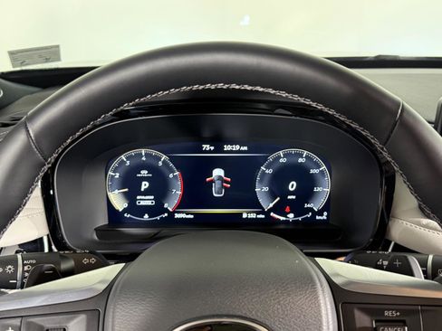 Used 2026 INFINITI QX60 Autograph w/ Dark Cargo Package image 11