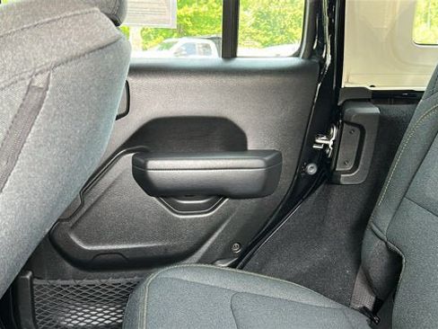 Certified 2025 Jeep Wrangler Unlimited Sport AWD/4WD image 26