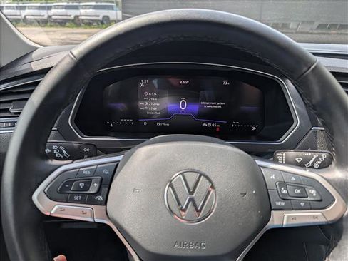 Certified 2024 Volkswagen Tiguan Wolfsburg Edition FWD image 39