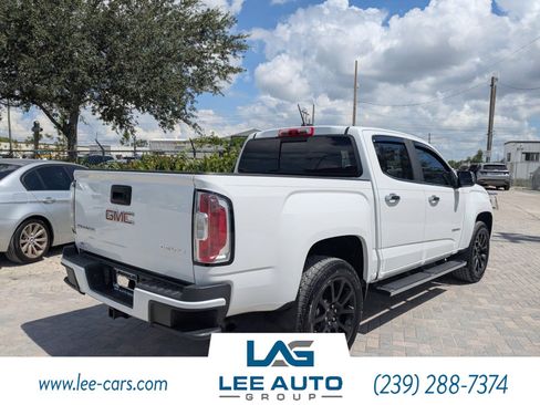 Used 2018 GMC Canyon Denali image 3