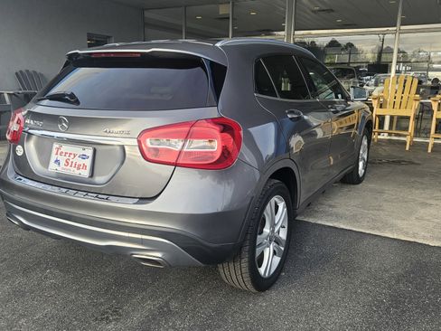 Used 2015 Mercedes-Benz GLA 250 GLA 250 image 7