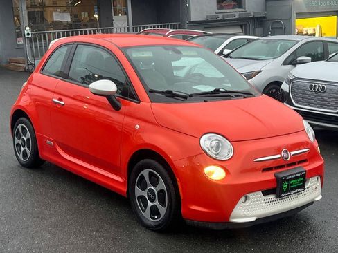 Used 2017 FIAT 500 e image 3