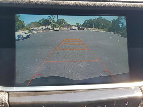 Used 2017 Cadillac XT5 Premium Luxury image 24