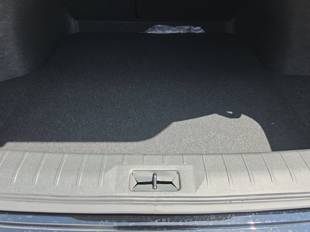 New 2027 Nissan Sentra SV w/ Floor Mat Package FWD image 27