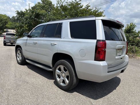 Used 2019 Chevrolet Tahoe LT RWD image 3