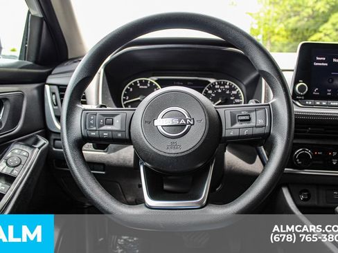 Used 2024 Nissan Rogue S FWD image 24