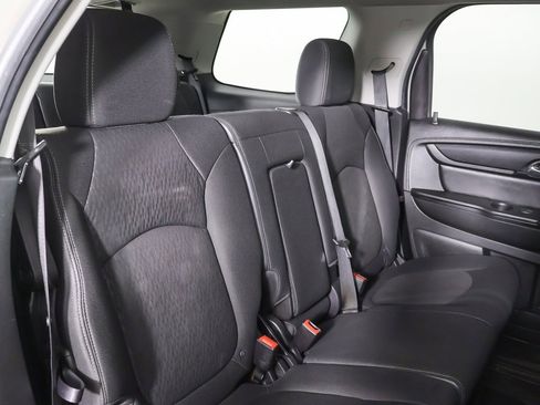 Used 2016 GMC Acadia SLE image 26