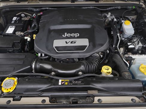 Used 2017 Jeep Wrangler Sport image 24