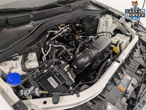 Certified 2023 Ford Explorer XLT image 30