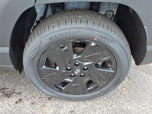 New 2026 Hyundai Kona SEL Sport AWD/4WD image 9