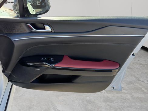 Used 2025 Kia K5 GT-Line w/ GT-Line Premium Package image 13