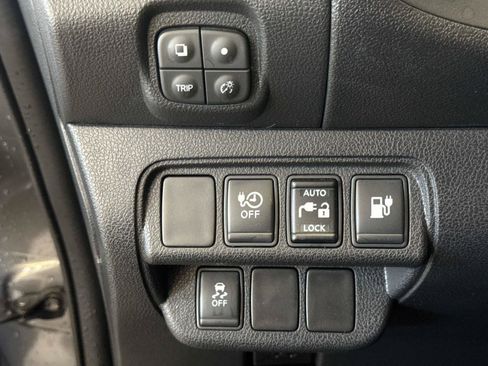 Used 2017 Nissan Leaf S w/ Charge Package image 29