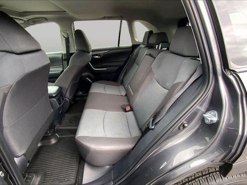 Used 2025 Toyota RAV4 XLE w/ Convenience Package FWD image 21