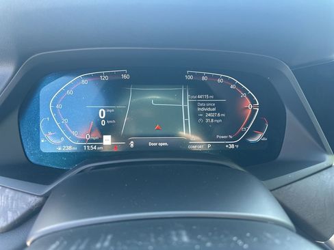 Used 2023 BMW X5 xDrive40i AWD/4WD image 14