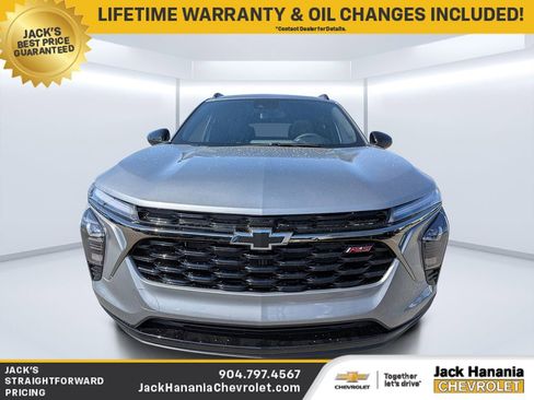 New 2026 Chevrolet Trax RS w/ Sunroof Package FWD image 8