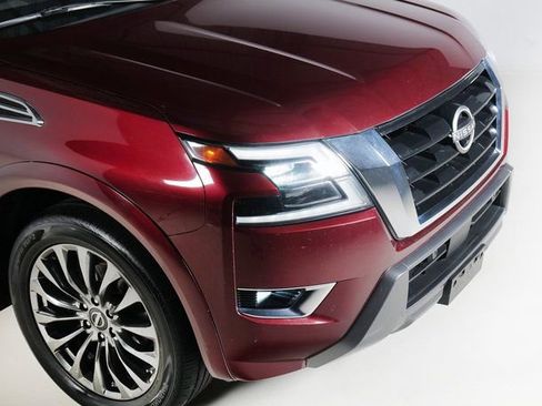 Used 2021 Nissan Armada Platinum w/ Captain's Chairs Package image 32