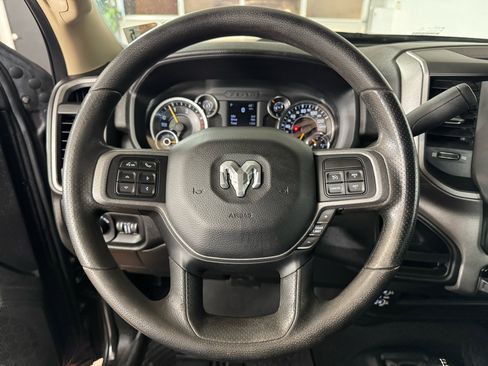 Used 2019 RAM 3500 Tradesman image 19