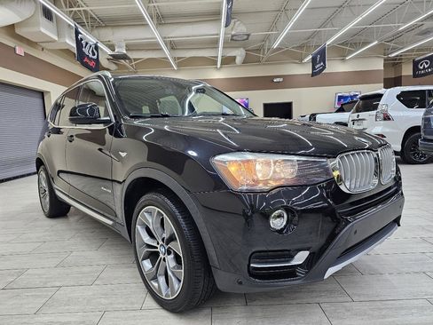 Used 2016 BMW X3 xDrive28i image 4