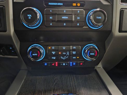 Used 2020 Ford F250 Lariat w/ Lariat Ultimate Package image 55