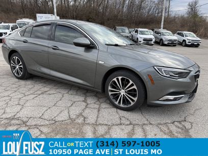 Used 2019 Buick Regal Essence w/ Driver Confidence Package I