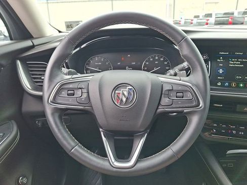 Certified 2022 Buick Envision Preferred FWD image 11