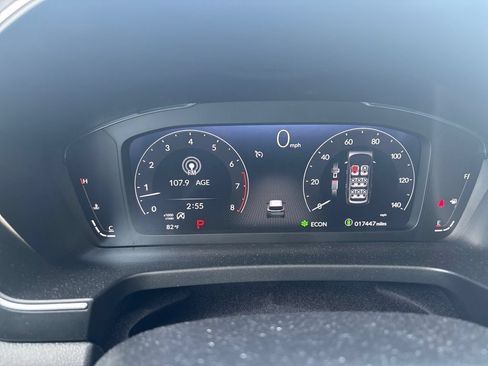 Used 2024 Honda Pilot Elite image 15