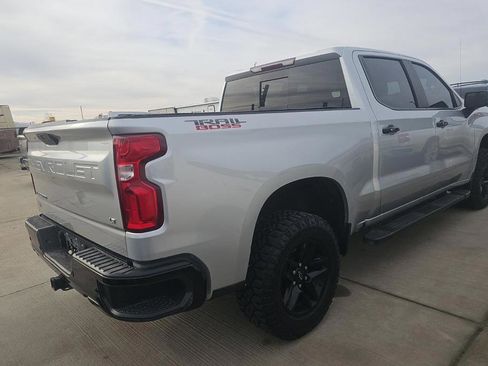Used 2019 Chevrolet Silverado 1500 LT Trail Boss image 2