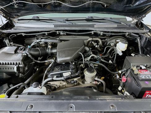 Used 2013 Toyota Tacoma PreRunner image 30