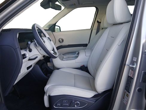 New 2026 Hyundai Palisade Calligraphy FWD image 9