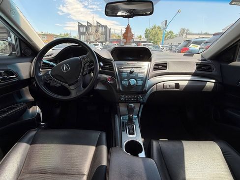 Used 2014 Acura ILX w/ Premium Package FWD image 10
