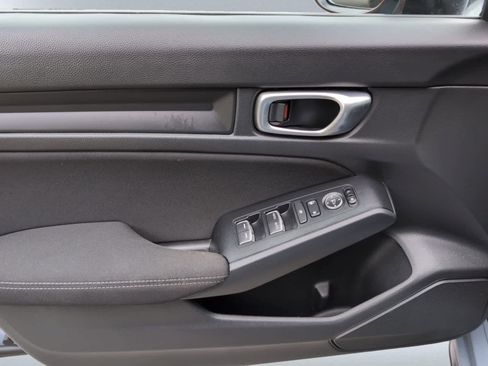 Used 2023 Honda Civic Sport image 15