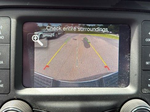 Used 2024 RAM 2500 Tradesman w/ Chrome Appearance Group AWD/4WD image 19