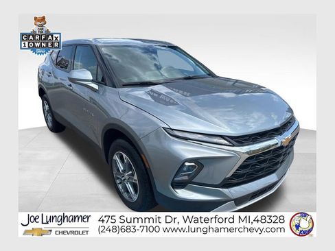 Used 2024 Chevrolet Blazer LT FWD image 1
