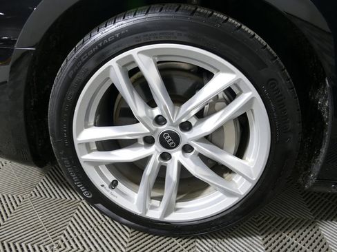 Used 2023 Audi A4 2.0T Premium w/ Convenience Package AWD/4WD image 9