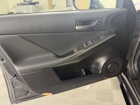 Used 2023 Lexus IS 350 F Sport w/ Memory Package AWD/4WD image 20