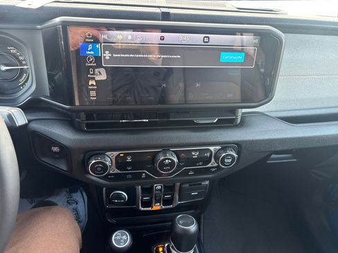 Used 2024 Jeep Wrangler Sport S w/ Technology Group image 16