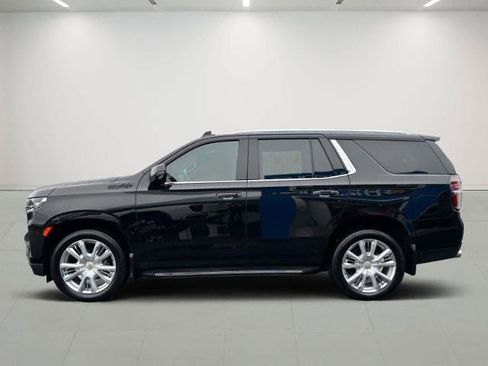 Used 2022 Chevrolet Tahoe High Country w/ Max Trailering Package image 3