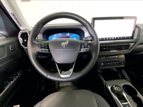 Used 2025 Ford Bronco Sport Badlands image 14