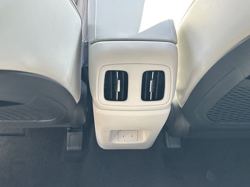 New 2026 Hyundai Tucson Limited image 16