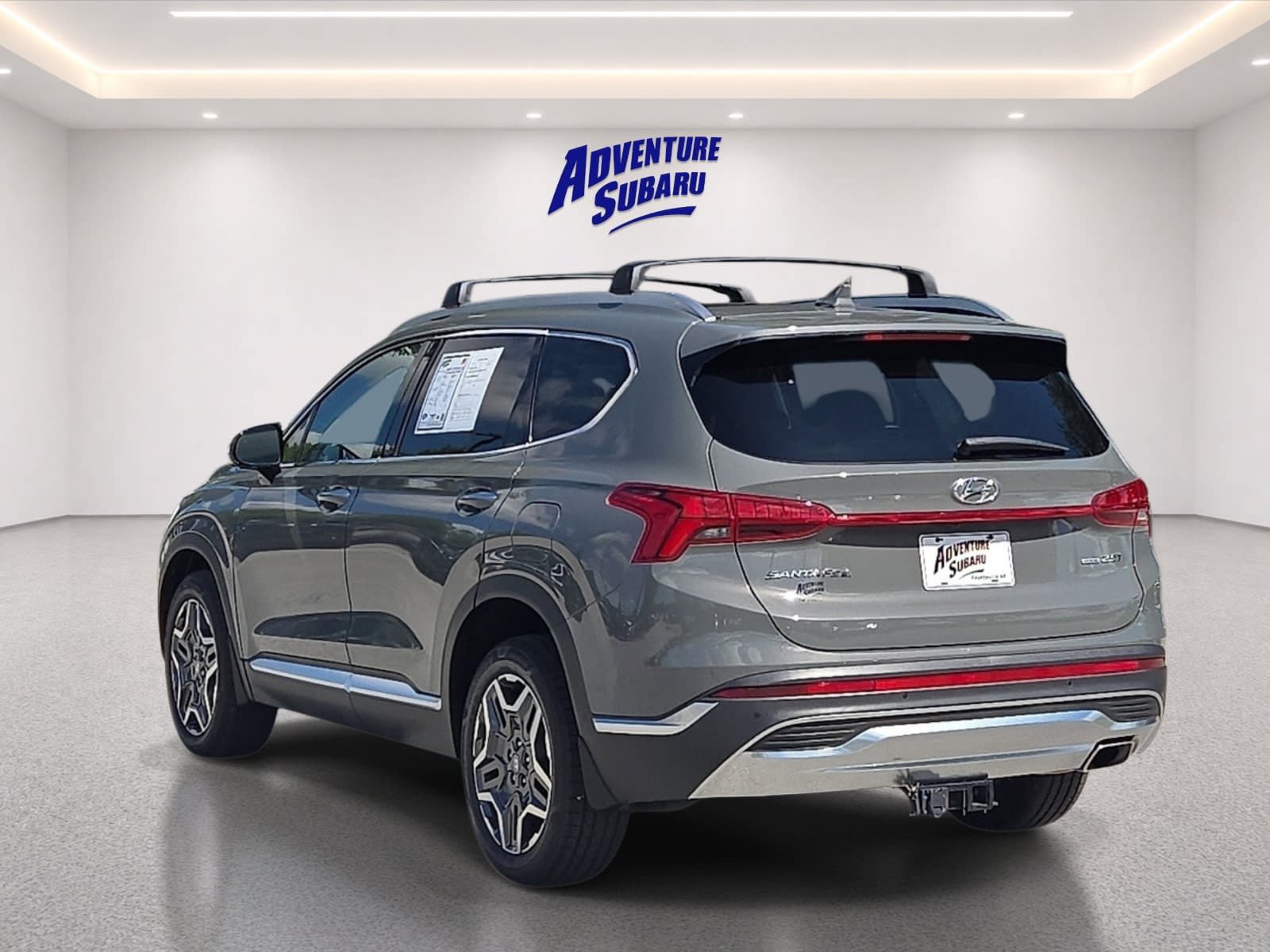 Used 2023 Hyundai Santa Fe Limited AWD/4WD image 5