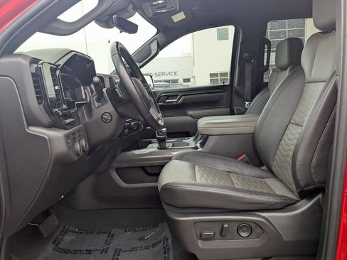 Certified 2024 Chevrolet Silverado 1500 ZR2 w/ Technology Package image 15