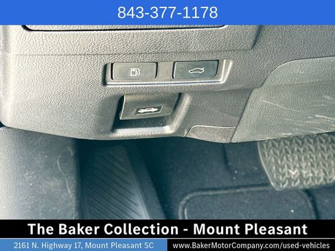Used 2023 Lexus ES 350 w/ Premium Package FWD image 10