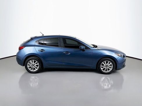 Used 2016 MAZDA MAZDA3 i Touring image 4