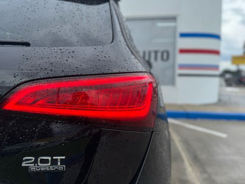 Used 2017 Audi Q5 2.0T Premium Plus w/ Technology Package image 27