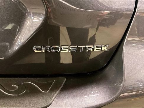 Used 2025 Subaru Crosstrek 2.5i Limited AWD/4WD image 8