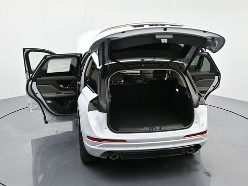 New 2025 Lincoln Corsair Reserve w/ Jet Appearance Package image 47